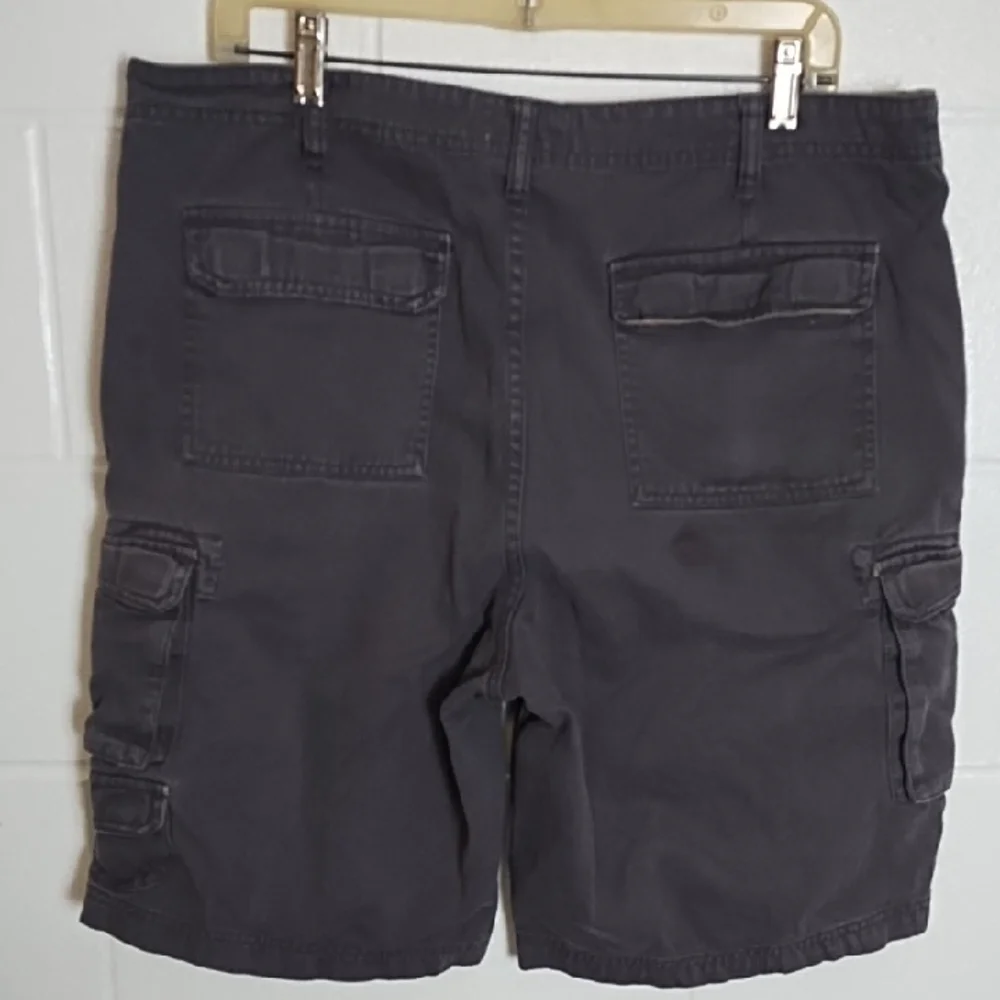 Men's Dark Gray Cargo Shorts